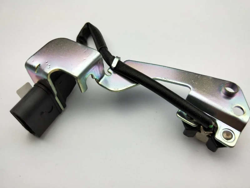 Crankshaft Position sensor FOR AUDI SEAT SKODA TRISCAN