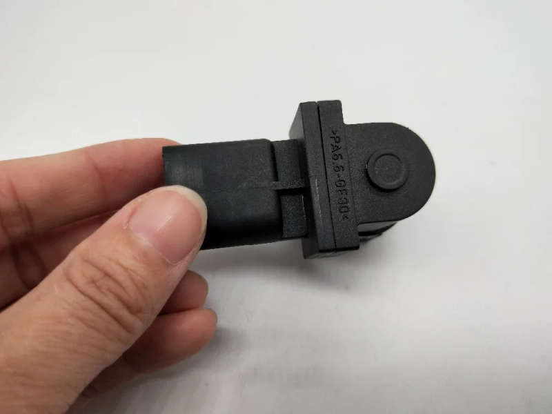 Speed Sensor For VW Volkswagen Beetle Derby Golf Jetta 1.8 1.9 2.0 2.8 Audi TT