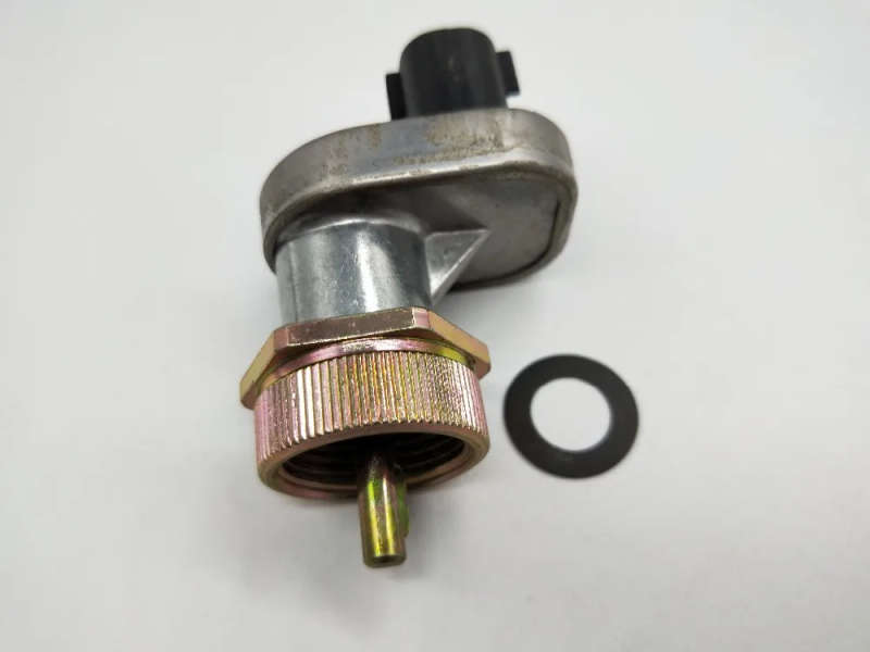 Odometer Speed Sensor For Toyota Previa Land Cruiser Lexus LX450 Isuzu