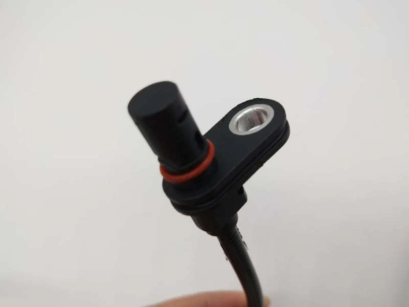 Right ABS Sensor for Mercedes-Benz W906 Sprinter w906 VW Crafter A9065404217