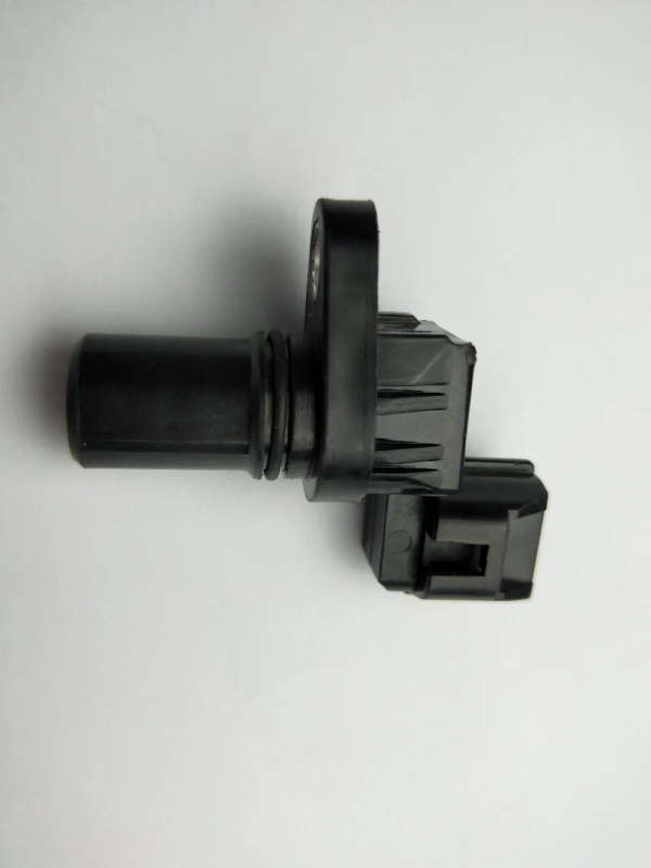 Camshaft position Sensor for Suzuki Vitara Swift Chevrolet Tracker