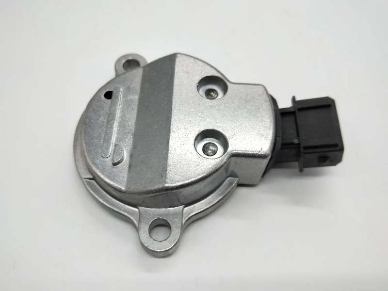 Camshaft Position Sensor for Audi 80/100/A4/A6/A8 2.6 2.8L