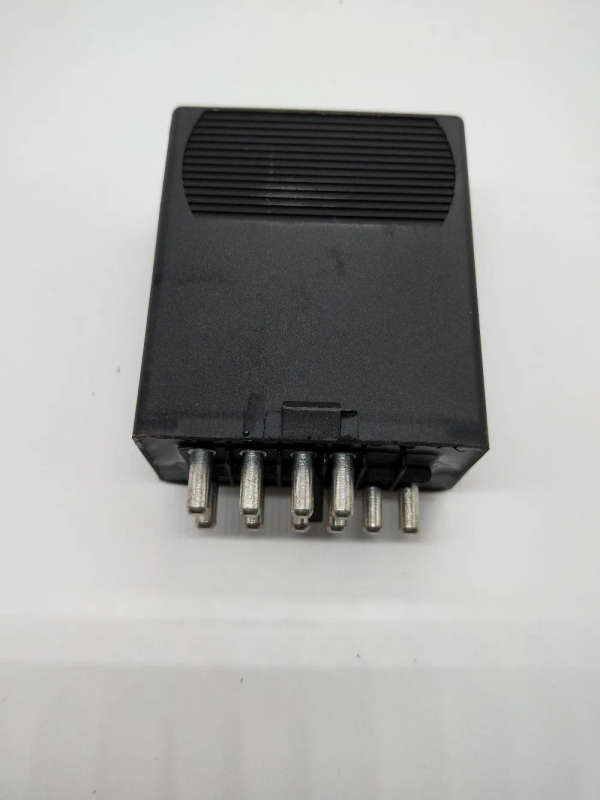 Fuel Pump Relay for MercedesBenz 190E 300D W124 W126 W201 OEM 003 545 24 05 0035452405
