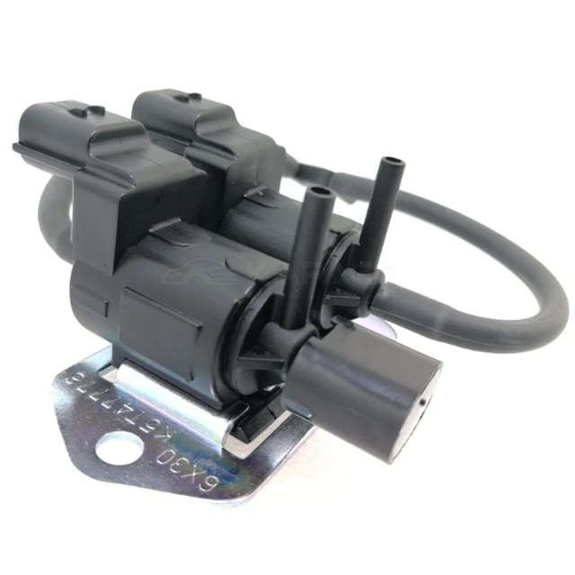 8657A031 Front Wheel Vacuum Switch Solenoid Valve For Mitsubishi Pajero Delica Triton K5T47776