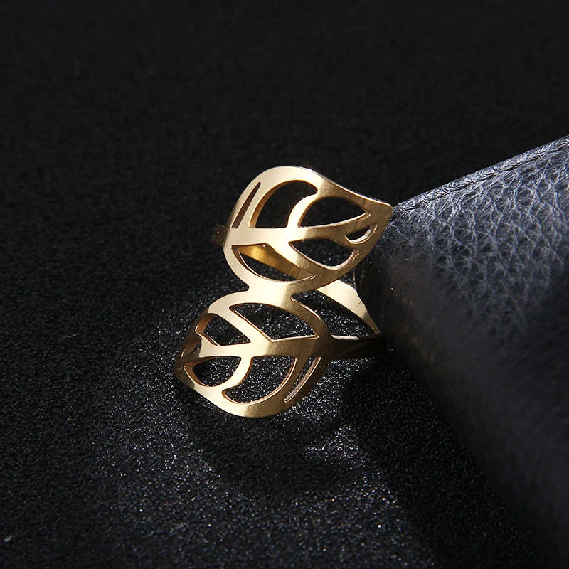 GENUINE Stainless Steel Ring Two Leaves Size 8 - DO NOT FADE