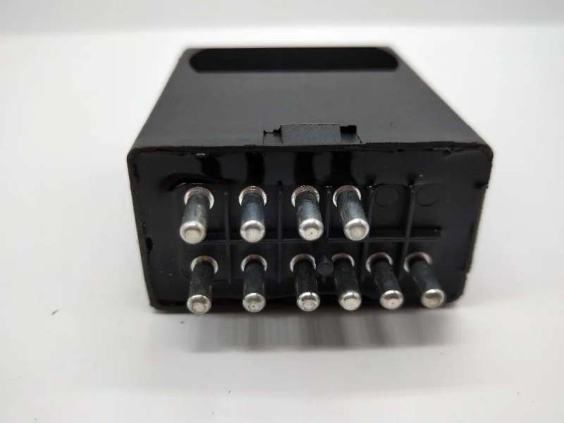 Fuel Pump Relay FOR MERCEDES FUEL PUMP RELAY 420SEL 560SEC/SEL/SL 00354