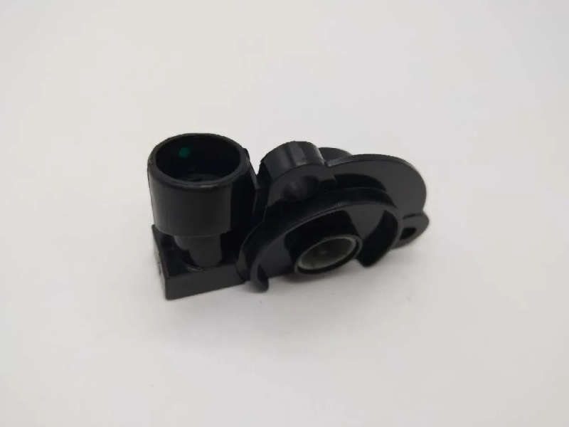 2PCS TPS Throttle Position Sensor For Opel Combo Kadett 17106682 17087654