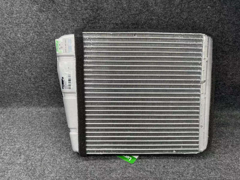 Heater Radiator Matrix for VW Caddy EOS Golf Jetta / AUDI A3 / SEAT Altea Leon Toledo