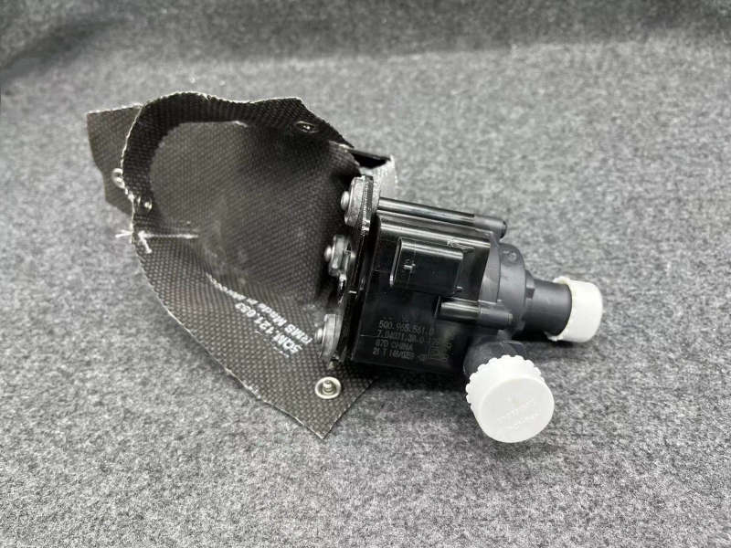 Additional Auxiliary Water Pump For V W Golf Passat Skoda Seat Audi A1 A3 A6
