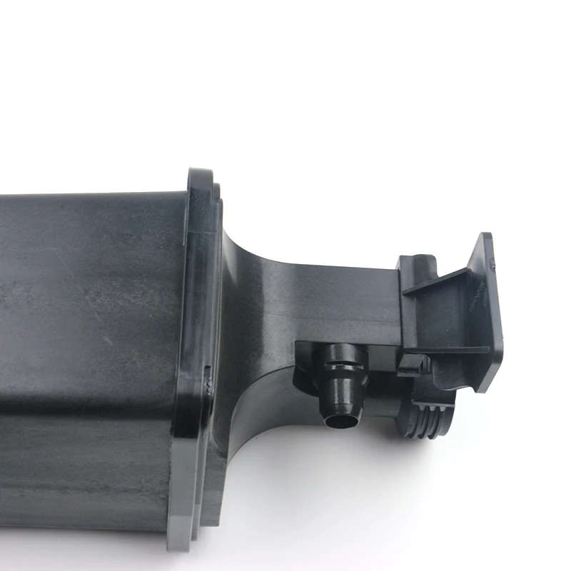 Expansion Water Tank For BMW 3 39; E46 X3 E83 X5 E53 Z4 E85 E86