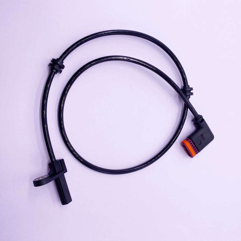 Rear Axle ABS Wheel Speed Sensor For 10-14 Mercedes W221 S63 AMG CL550