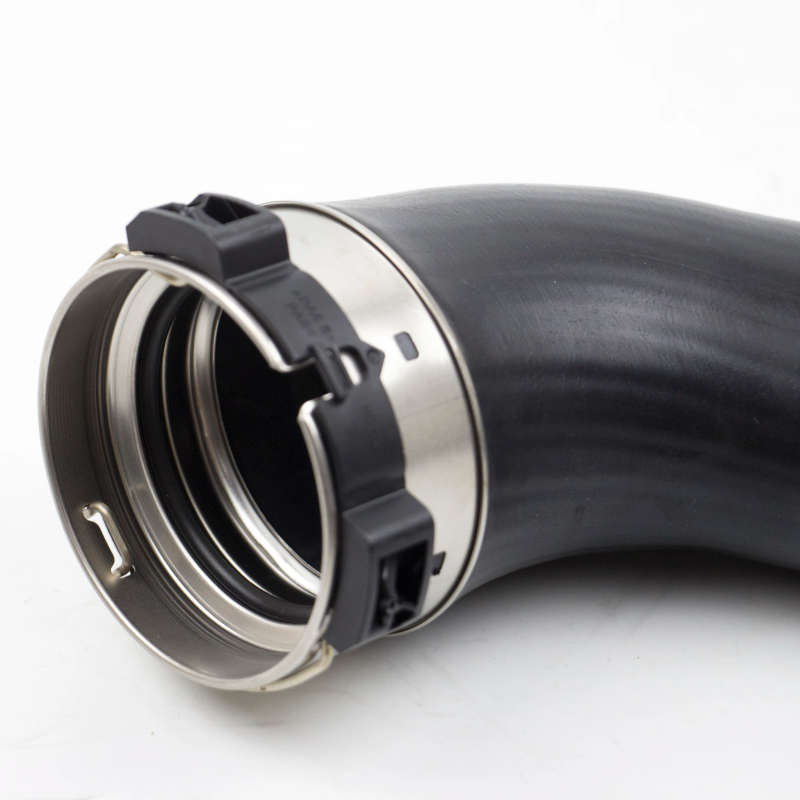 Turbocharged Air Pipe For Mercedes Benz C180 E200/250 CLS250 Turbocharger Parts Air Duct Hose