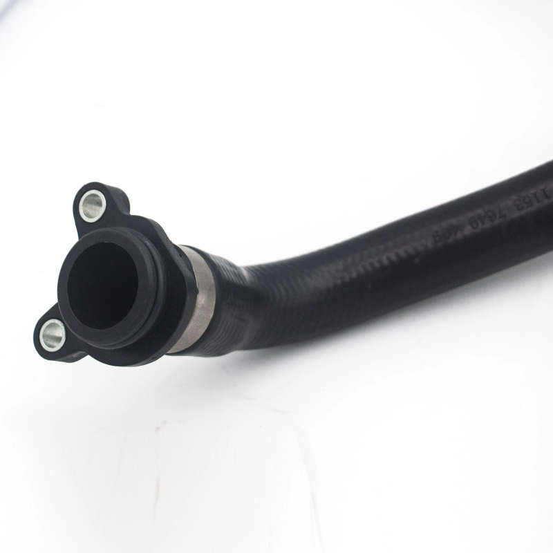 11537649409 Top Upper Radiator Hose For BMW X5 X6 E70 F15 X6 E71 F16