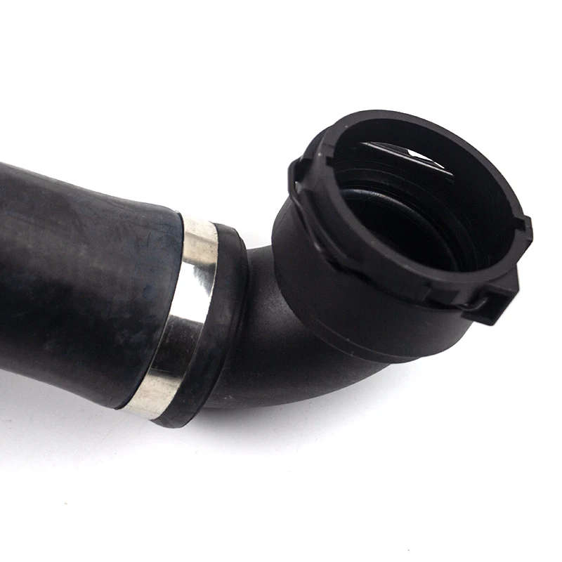 High Quality PCH501740 New Upper Engine Coolant Radiator Hose For Range Rover 06-09