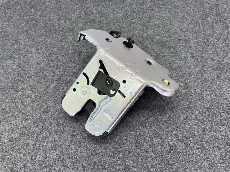 Car Boot Tailgate Lock Latch Hatch lock for VW Tiguan TERAMONT