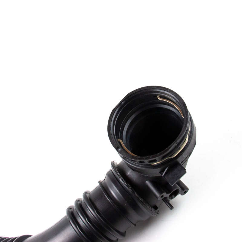13718603096 Water Tank Connection Water Hose For BMW X5 F15 X6 F16 Air Guide Tube Pipe