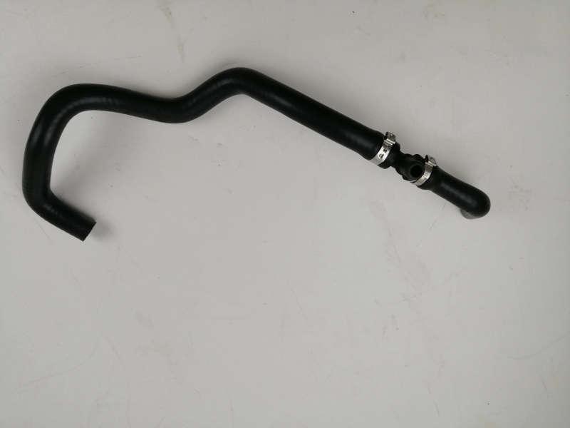Liquid Water Hose Return Pipe Hose For BMW X5 X6 5 39; 6 39; 7 39; 750Li 750 650iX 550i