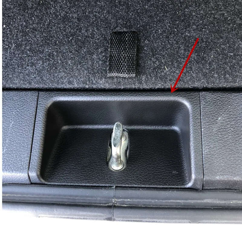 Brand New Genuine Rear Trunk Lock End Cover Tailgate Lock Hole Cap For Suzuki Vitara 2015+