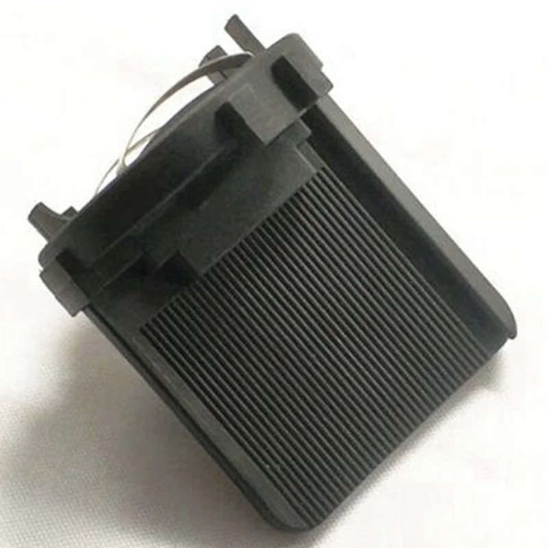 Halogen Lamp Holder Low Beam Head Light Base For Golf 6 MK6 7 MK7 Tiguan Touran Sharan Scirocco R
