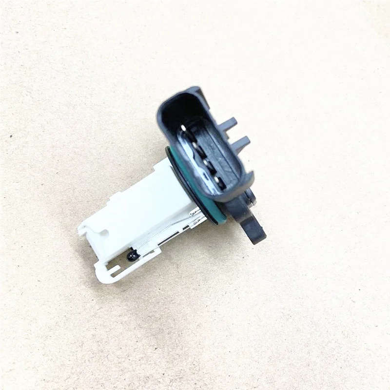 The air flow meters are For bmw 328i, 13627551638, 5wk97506, tx0357, fitvdo 5wk97506z