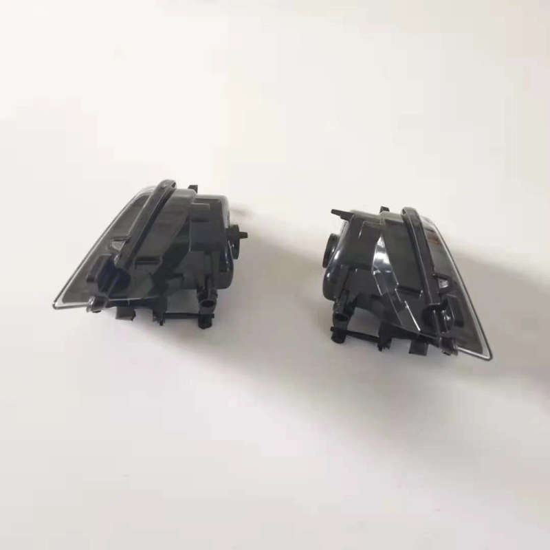 The left and right front fog lamps for BMW 5 Series E60 528i 63177711 63177712 bar lamps