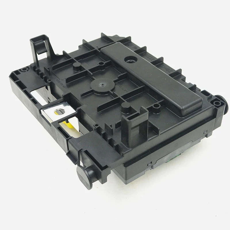 Auto Replacement Parts BSM R05  R20 Fuse Box Unit Assembly For Peugeot 307 408 308 For Citroen C4
