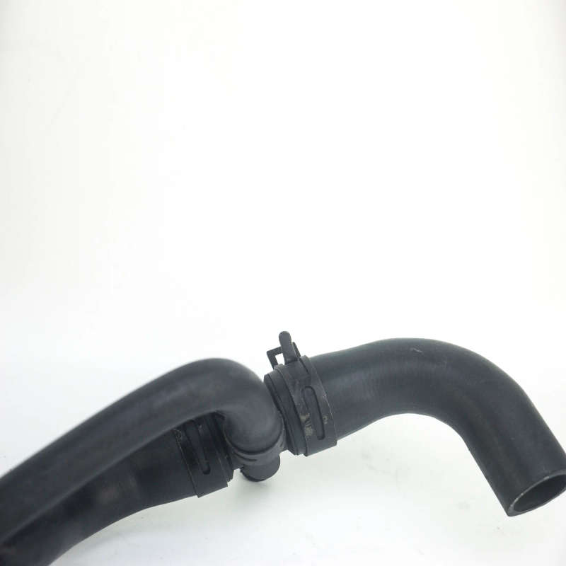 Outlet Pipe 135226 For Dongfeng Peugeot 508 Citroen C5 2.3 Radiator Outlet Pipe