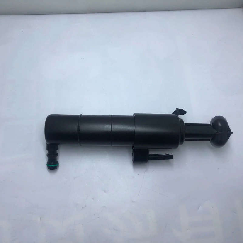 Headlamp spray gun spray motor It is suitable for Benz A207 C207 2078600247