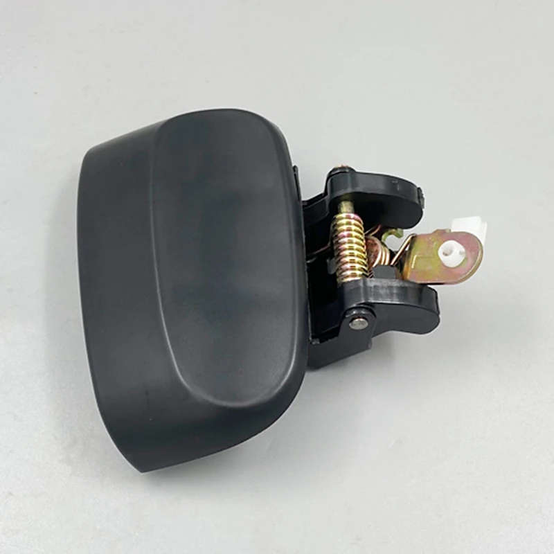 Car Rear Door Outer Handle for Nissan Xterra 2000-04 82607-7Z400 82606-7Z400