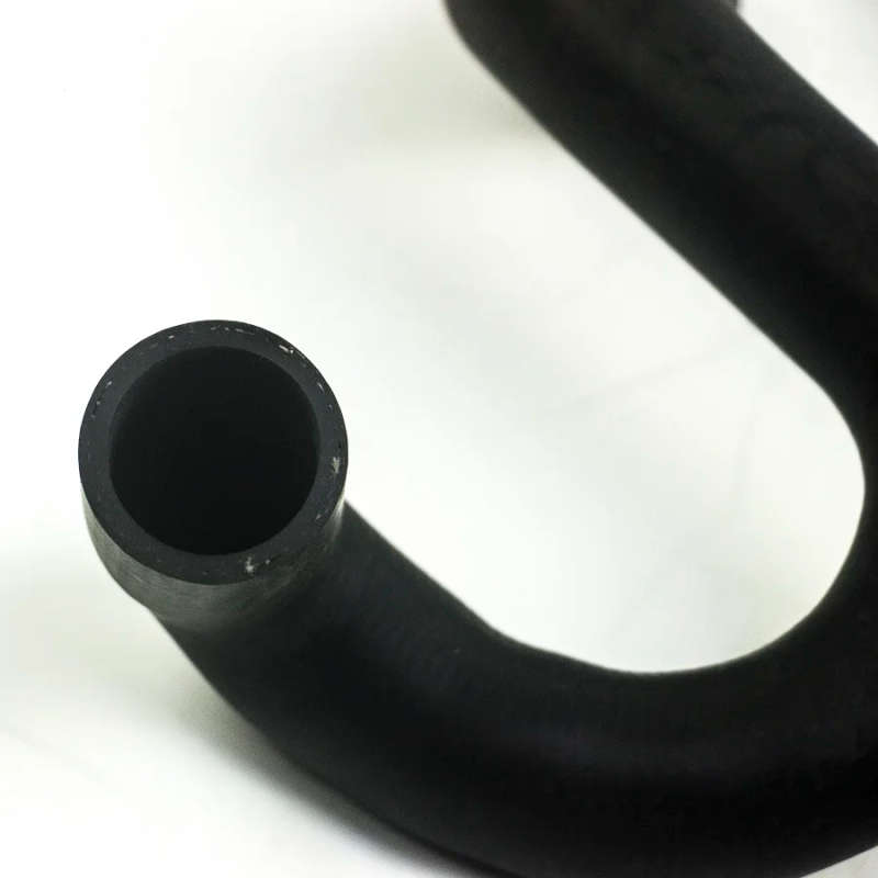 9801617480 High Quality Radiator Upper Water Hose For Peugeot 2008 301 Citroen C3XR