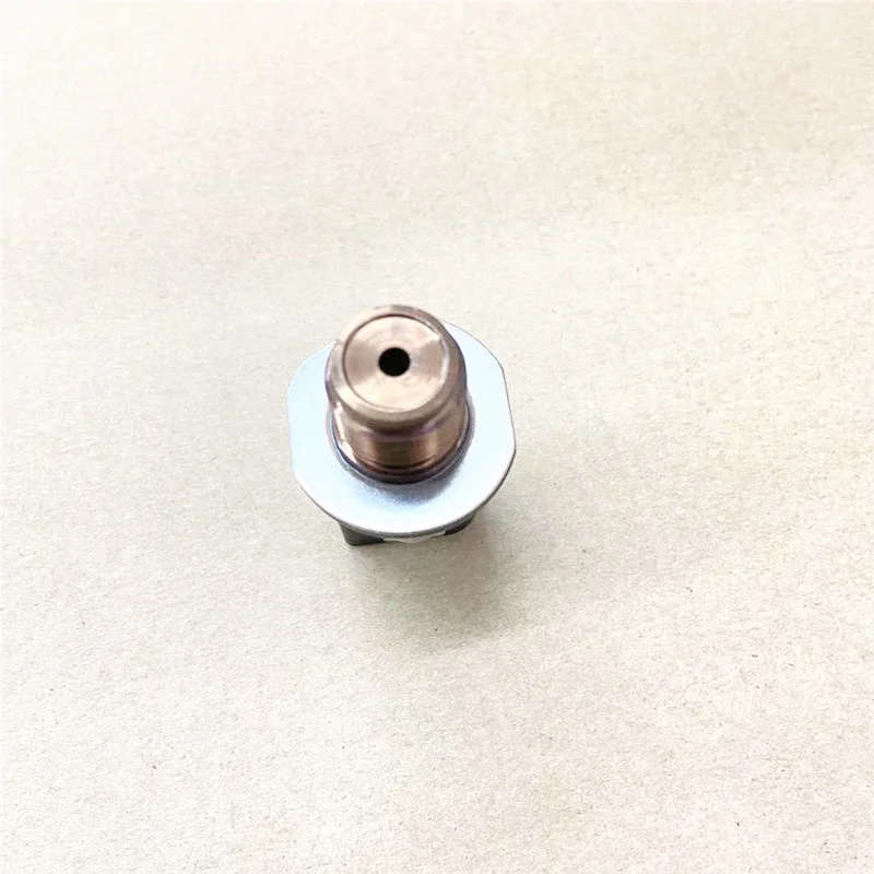For Porsche Cayenne 3.0 fuel rail pressure sensor For Audi adjustment For volkswagen 3.0 4.2 TDI