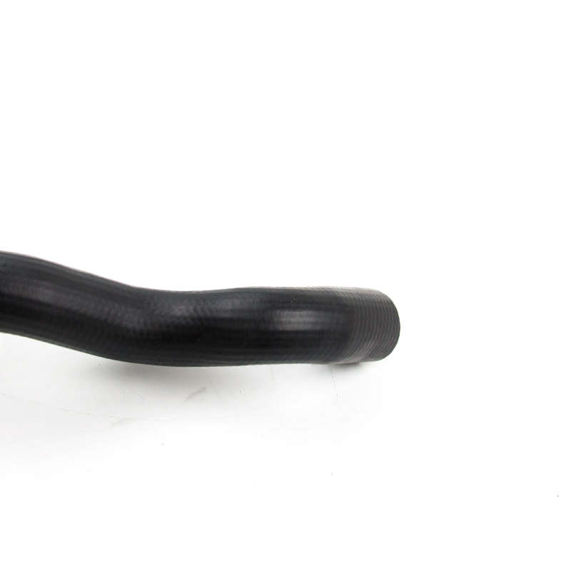 Water Tank Connection Water Hose 2115010782 For Mercedes Benz E200/220 CDI Rubber Water Pipe