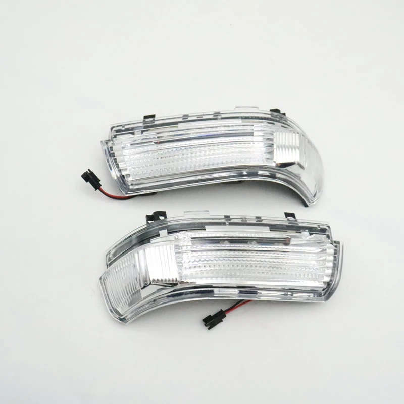 Side Rearview Mirror Turn Signal Indicator Light LED Repeater Lamp For Mitsubishi Pajero Montero