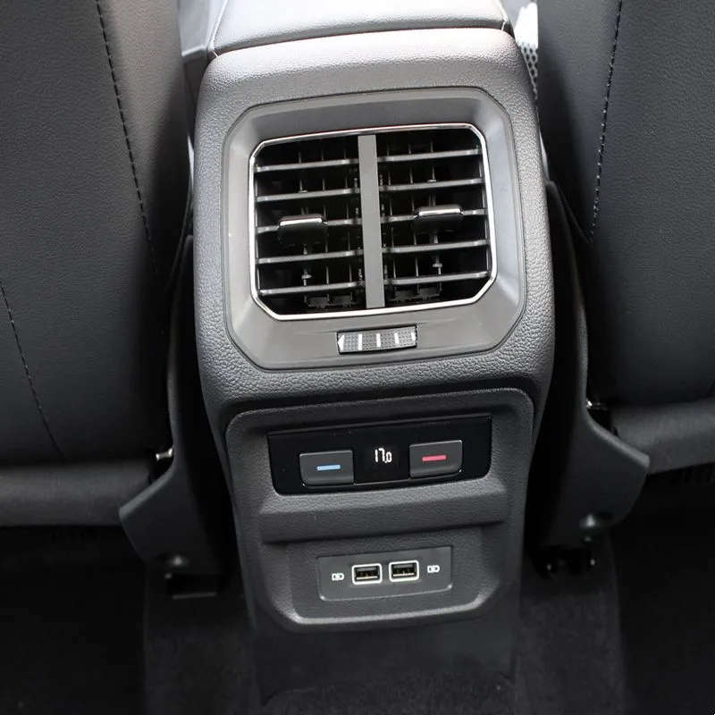 Car Rear Air Conditioning Outlet A/C Vent For VW Tiguan 2 MK2 2017 2018 2019 2020