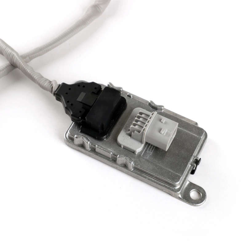 Nitrogen Nox Oxygen Sensor For Mercedes-Benz Actros Axor Euro 6 Trcuk 24V