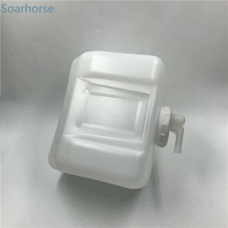 Car Engine Coolant Reservoir Expansion Tank For Mitsubishi Pajero Montero MK2 V31 V32 V33 V43