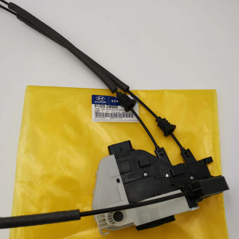 New Front Door Lock Actuator Motor Driver Side Latch Release right front door 813202W000 81320-2W000