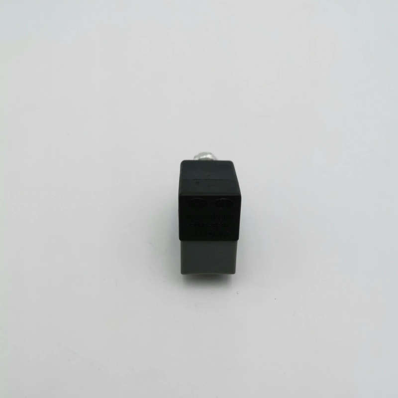 Brake Lamp Switch Stop Back Lamp Switch 4PIN For Hyundai Accent/Elantra Kia Rio