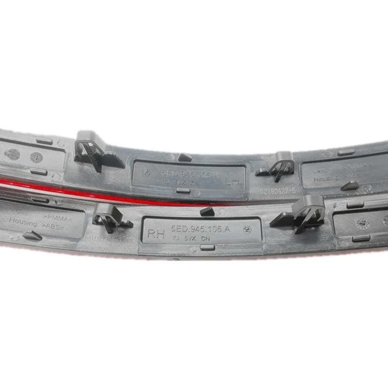 For Skoda Octavia 2018-19 Rear Bumper Brake Light Reflector Light Fog Light Parking Lamp