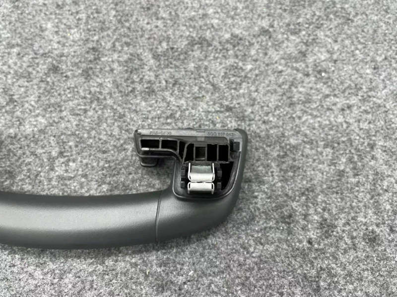 Apply to Golf 7 MK7 Golf 7.5 MK7.5 Car roof handle handle Roof handle black Original