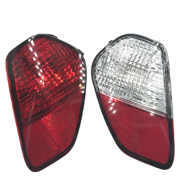 Car Rear Tail Bumper Reflector Fog Lamp Reverse Lights Fits For Mitsubishi Outlander 2016 2017 2018