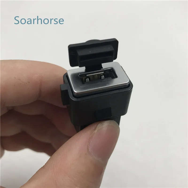 Car USB Slot Interface socket USB Cable Adapter For Volvo S80L S60 XC60 S40 C30 V60