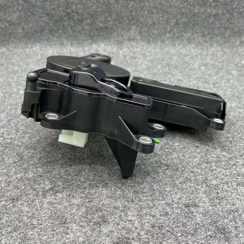 New Black Oil Separator PCV Valve Assembly For Audi A4 Q5 TT VW Golf Jetta Seat Skoda 2.0TSI