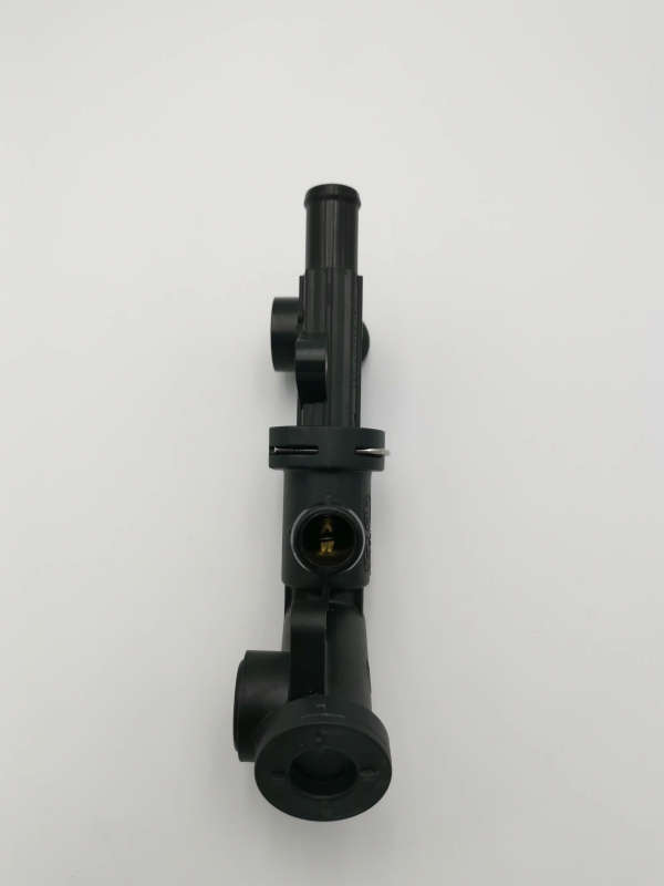 Water Valve Oil Cooler Warmer for Hyundai Sonata Santa Fe Sorento 2.4L 3.3L 256301U500 25630-1U500