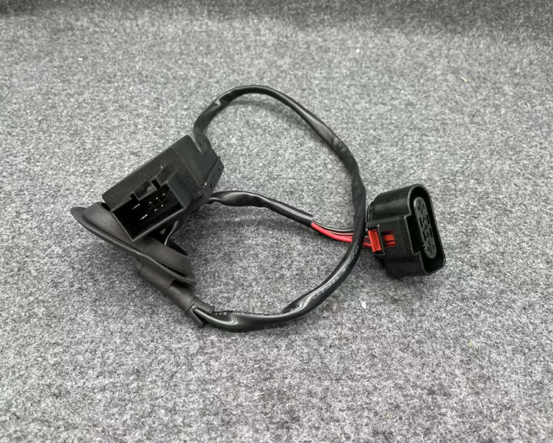 Oil Fuel Pump Controller Module Unit For Volkswagen Passat B6 B7 CC Golf GTI MK6 EOS Scirocco