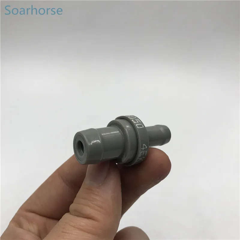 Car PCV Valve For Suzuki Swift Jimny Vitara Alto Geo Metro Tracker Alto Baleno Carry