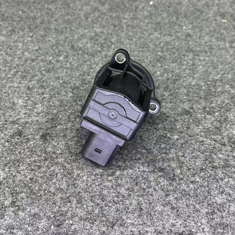 1.8T 2.0T Turbocharger Circuit Break Bypass Diverter Valve For VW Golf MK5 MK6 Passat B6 TT