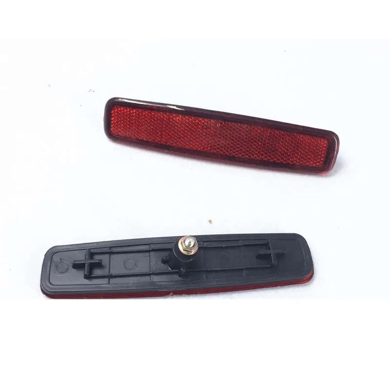 One Pair Rear Bumper Lamp Red Reflector light For Hyundai Starex/H-1/Libero H-1/Starex (MINI BUS)