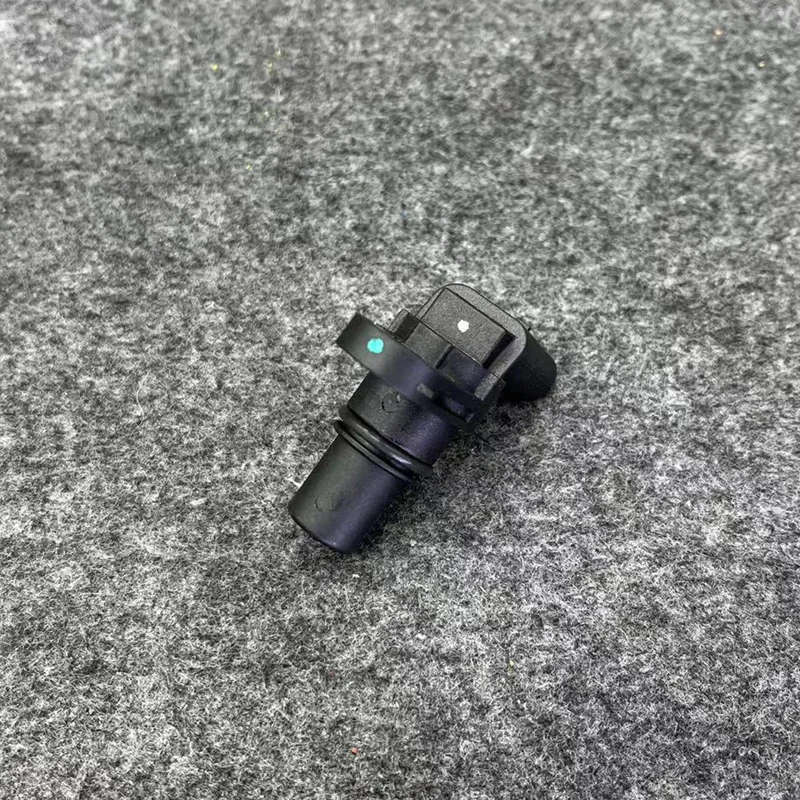 Engine Camshaft Position Sensor For Audi A4 A6 Q5 Q7 TT VW Golf Passat Tiguan Seat Skoda 2.0T