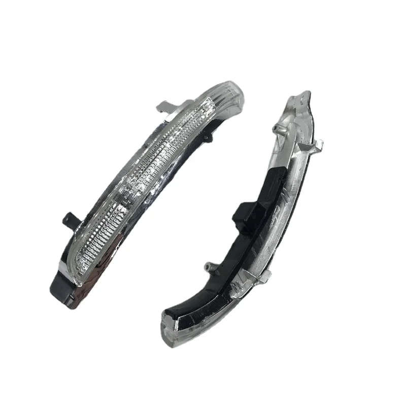 Car Rearview Mirror LED Side Turn Signals Light Side Wing Repeater Indicator Lamp For Skoda